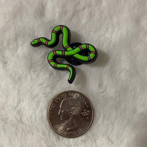 New Croc charm - Picture 2 of 2